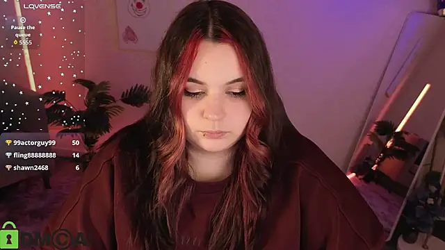 Pokazy przed kamerką – Mia_R0ss