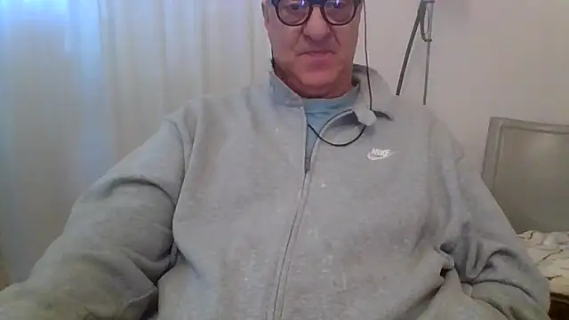 ANONIMO7735 webkamerás műsora