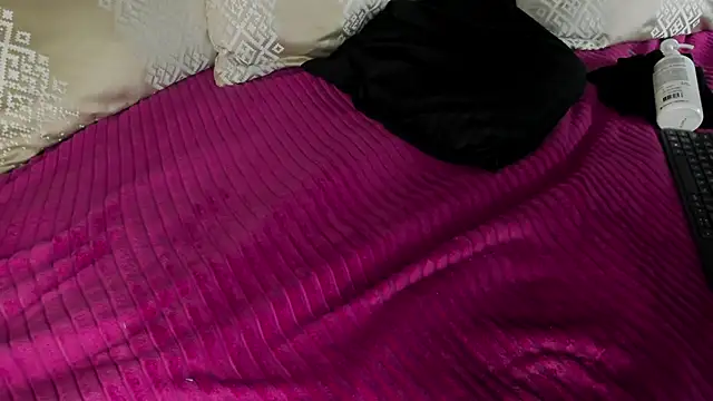 MiaKay1 现场XXX聊天