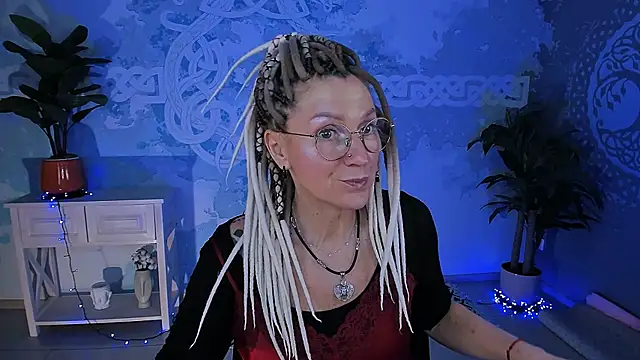 XXX chat uživo modela UmaSpace