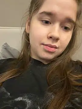 Živý XXX chat HornyGirlH