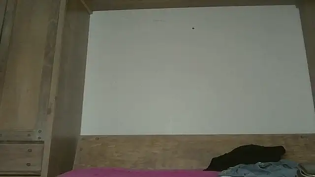 XXX chat uživo modela QUEEN_OF_MEN