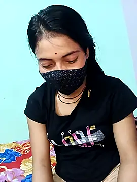 18_year_old_girl élő XXX-chatje