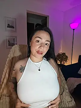 helena_smith 现场XXX聊天