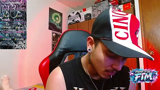 Hgp3riodictabl3: απ ευθείας συνομιλία ΧΧΧ