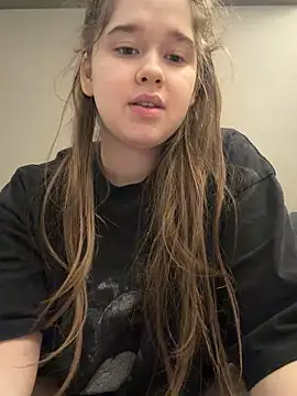 HornyGirlHn Live XXX chat