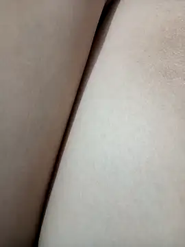 Suzanal 现场XXX聊天