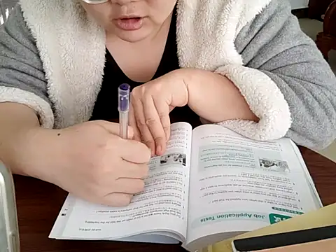 Chat XXX ao vivo de AngelwithEcup