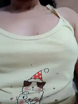 venuseyes16: διαδικτυακό σόου στην κάμερα