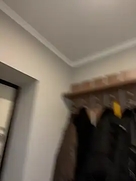 FlexibleDoll_ élő XXX-chatje