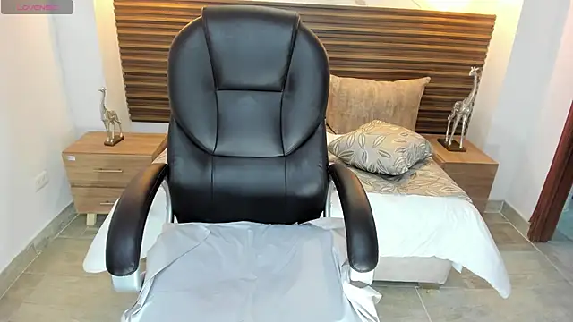 Natasha_Kiim_: απευθείας συνομιλία ΧΧΧ