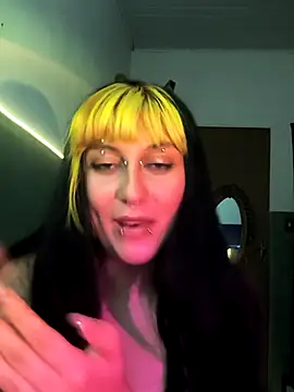 Lola_bunnyboll: απευθείας συνομιλία ΧΧΧ