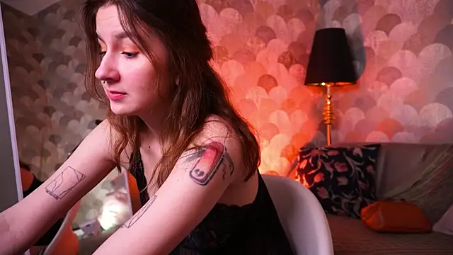 Frantease Chat XXX in diretta