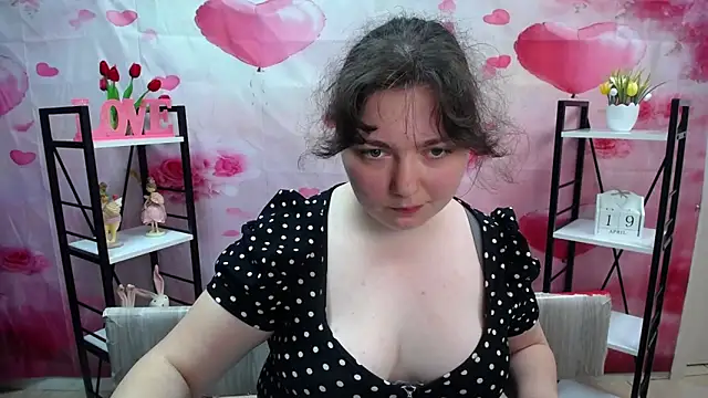 NeonilaLisova's Live XXX Chat