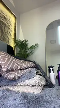 Isa__Blanc 现场XXX聊天