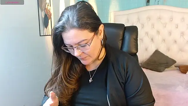 MsJossie live XXX chat