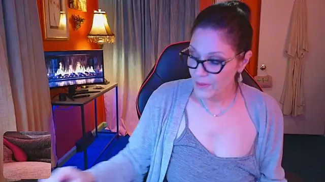 Jujutopia: онлайн-секс-чат