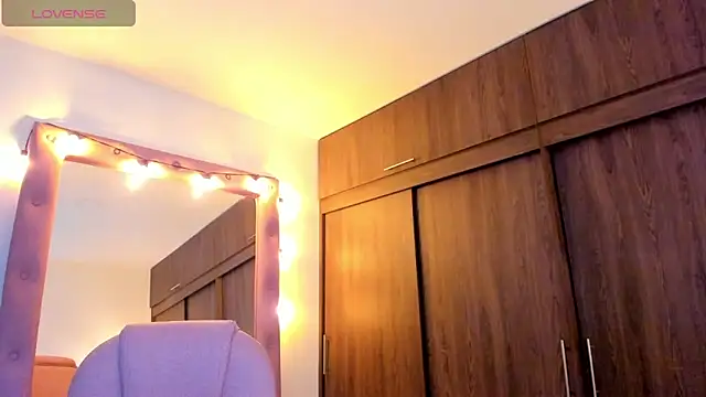 alikahouston4 élő XXX-chatje