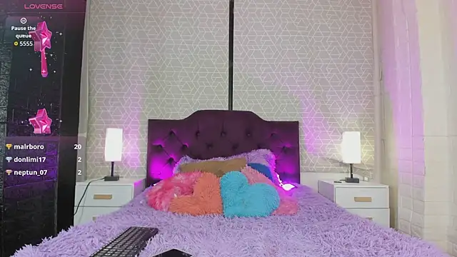 Zamara_Kleii Chat XXX live