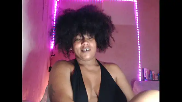 cherry_cleou élő XXX-chatje