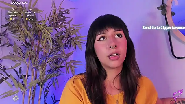 itsmroom_ Adlı Modelin Canlı XXX Sohbeti