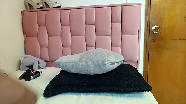 แชท XXX สดของ victoria_aphril