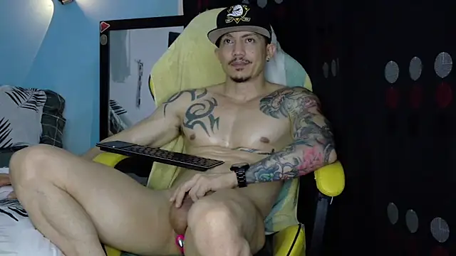 Alex_motta 即時 XXX 聊天