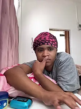 __Fifi 现场XXX聊天