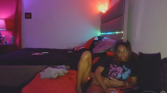 Chat XXX en directo de OpalRainbow