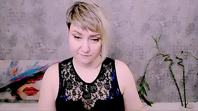 Živý XXX chat Djullia