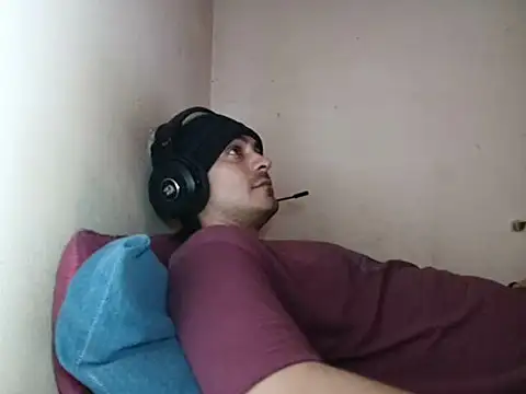 onlychinin webcam show