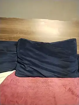 CHERRYYUMMY élő XXX-chatje