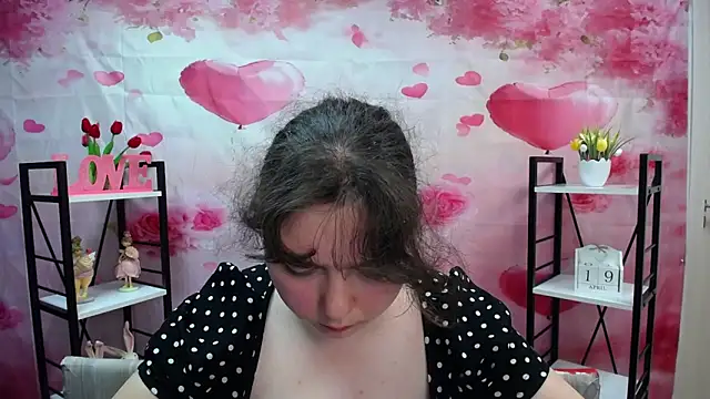 XXX chat uživo modela NeonilaLisova