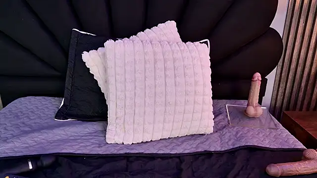 vicky_lopez élő XXX-chatje