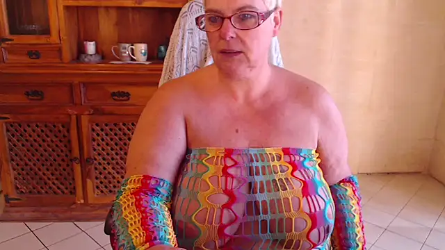 MISS_LINDAH Live XXX Chat