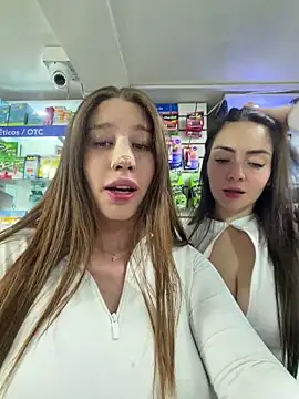 roouse live XXX chat