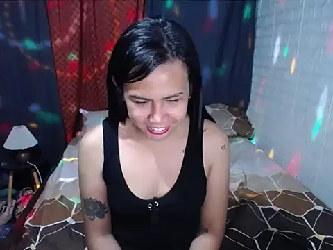 BriannaCruz24's Live XXX Chat