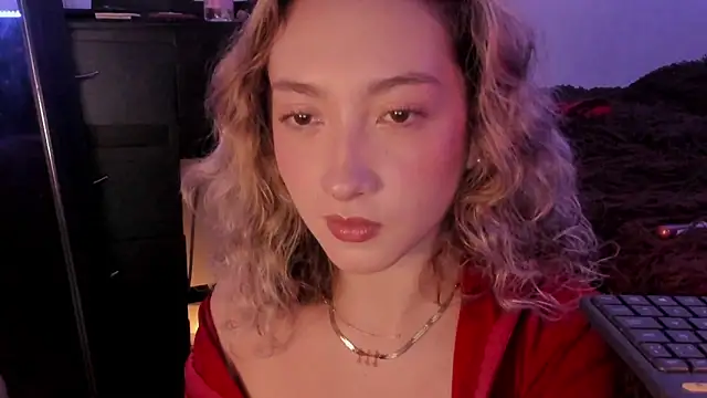 Laurenn_Sweet webkamerás műsora