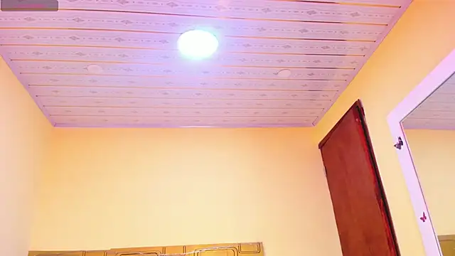 Chat XXX ao vivo de Julia_Haye