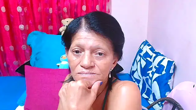 แชท XXX สดของ SLUTTYROXY