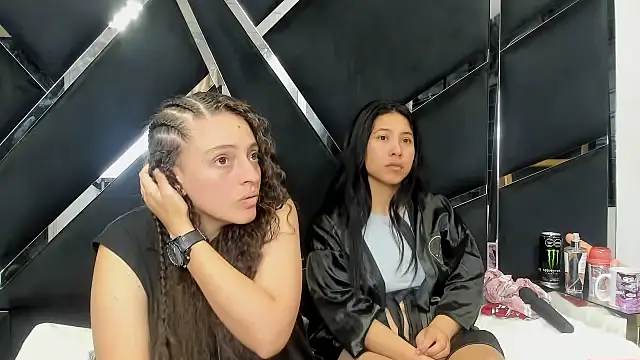 دردشة Alyssa_Noah الجنسية المباشرة