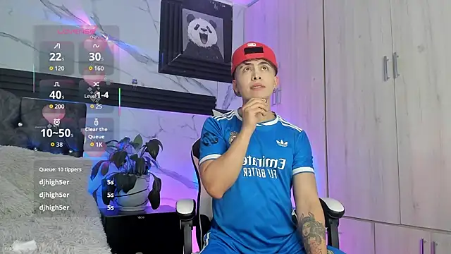 XXX chat uživo modela Saimonvela