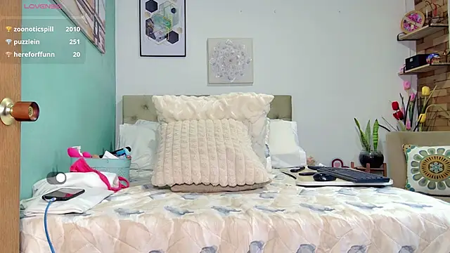 XXX chat uživo modela yanella_fire