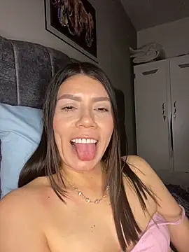 martina_contreras' Live XXX Chat