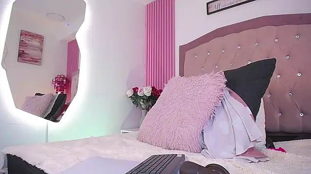 AnnadirtyXo's Live XXX Chat