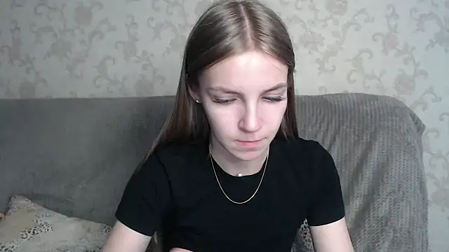 HitGyrl's Live XXX Chat