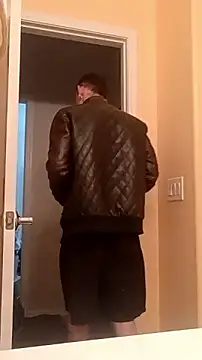 Pokazy przed kamerką – alphacloudGod