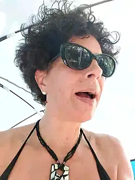 LightedWoman Live XXX-Chat