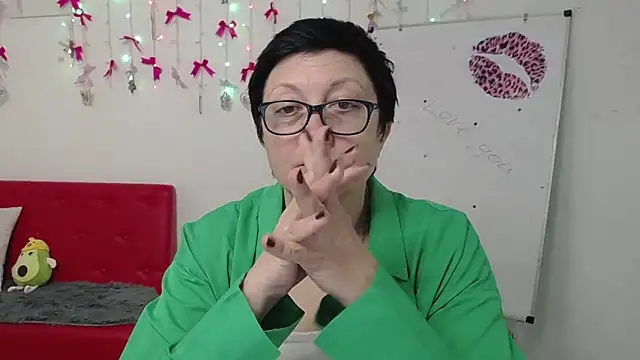 Онлайн чат XXX EmilyL0ve