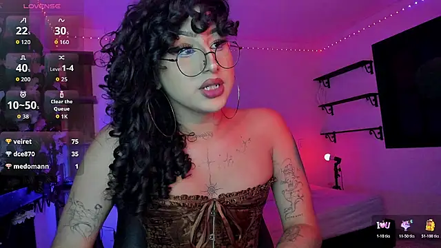 Chatroom XXX en direct de Heka_Prudence